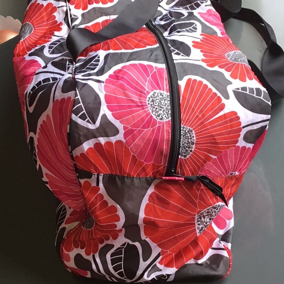 Vera Bradley - Picture 6 of 8